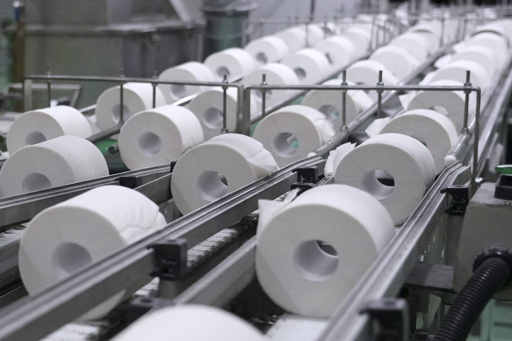 indonesia tycoons battle to buy $3 billion china tissue brand vinda bloomberg