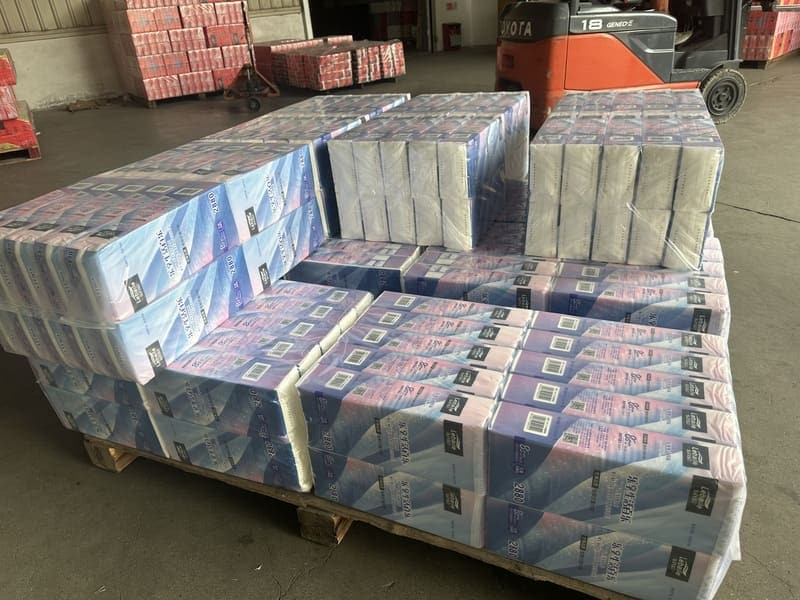 3D Embossed Hand Wiping Toilet Paper For Household Use