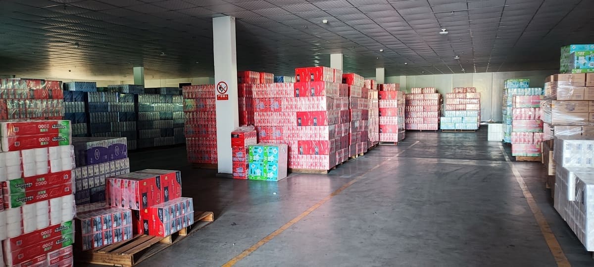 papel higiénico, pañuelos faciales, servilletas, servilletas, toallas de papel, toallas de cocina, pañuelos de papel, pañuelos de papel higiénico, pañuelos de baño.